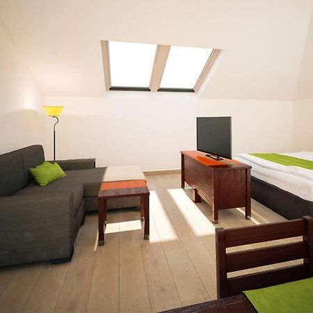 Mattone Aparthotel Lanzenkirchen Exterior photo