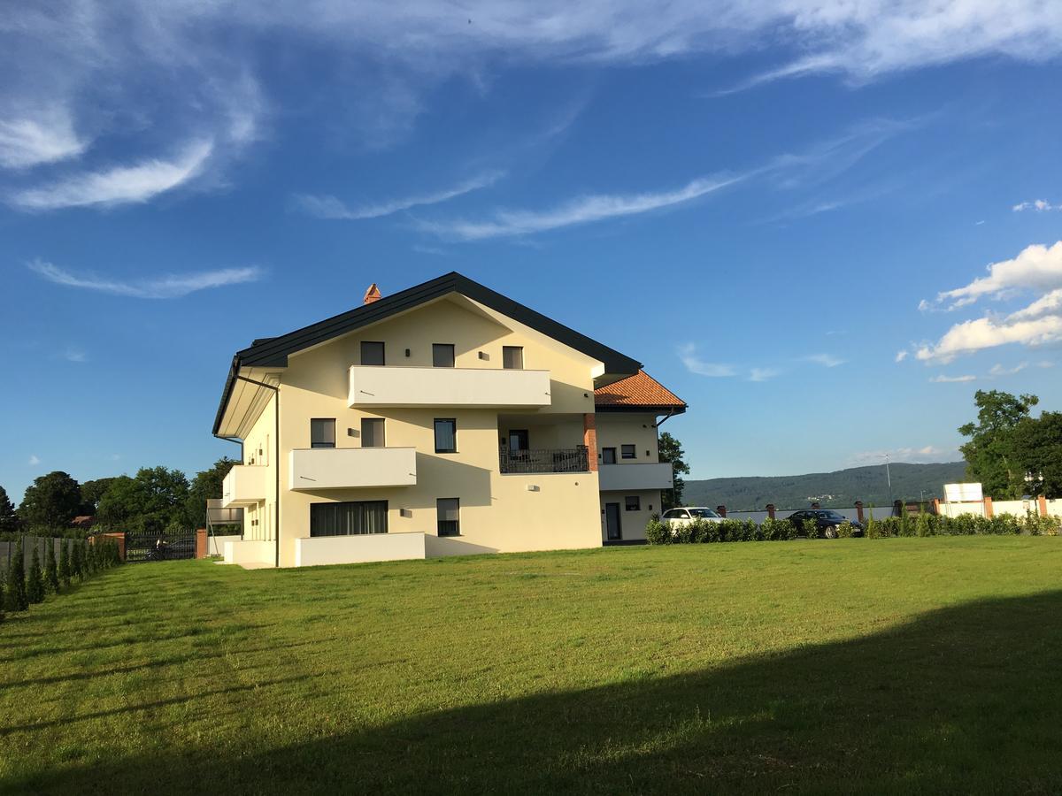 Mattone Aparthotel Lanzenkirchen Exterior photo